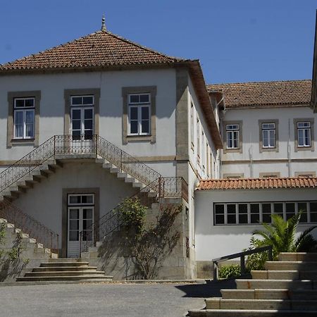 Inatel Entre-Os-Rios Hotel Portela  Eksteriør billede
