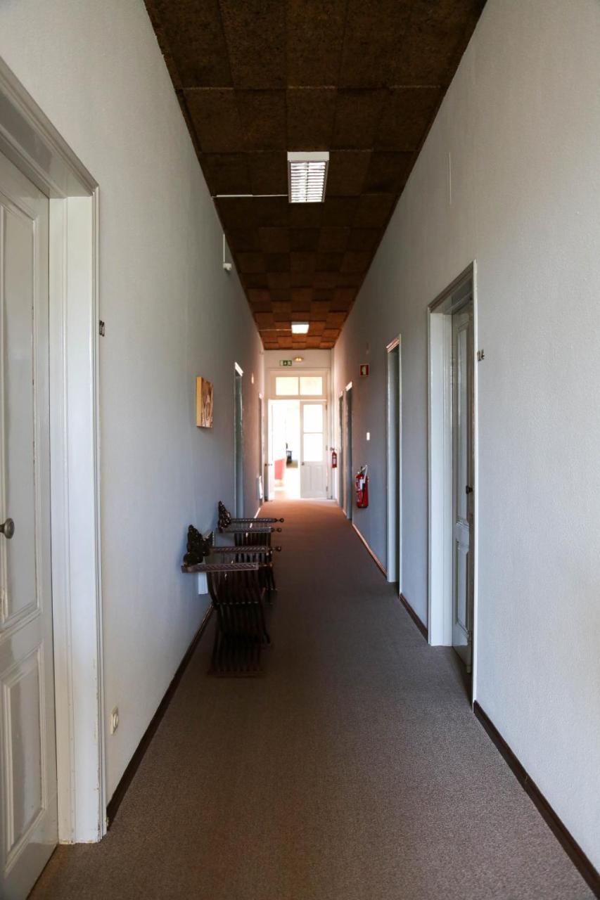 Inatel Entre-Os-Rios Hotel Portela  Eksteriør billede