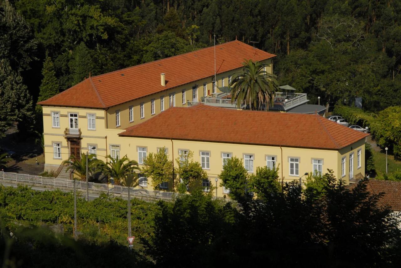 Inatel Entre-Os-Rios Hotel Portela  Eksteriør billede